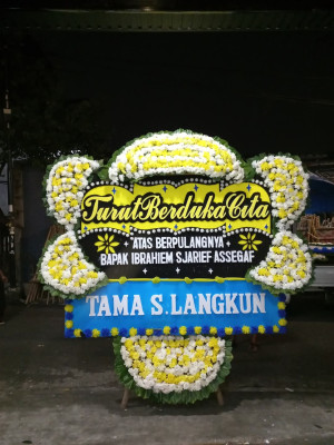 Papan Bunga Duka di Cikeruh